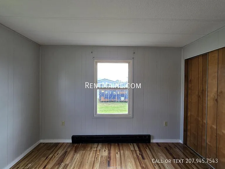 126 C St — Photo 10