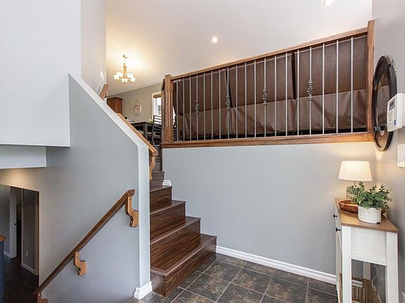 3rd image of 52 N Almond Cres