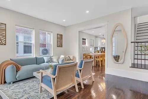 30 N Montgomery Ave Photo 1