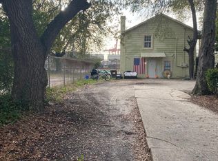 2114 Burnett Blvd #B, Wilmington, NC 28401