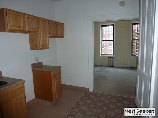 Sold by Nest Seekers International | media 3