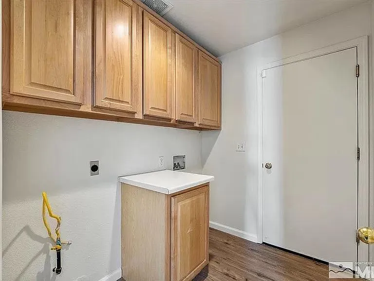 560 Golden Vista Ct — Photo 23