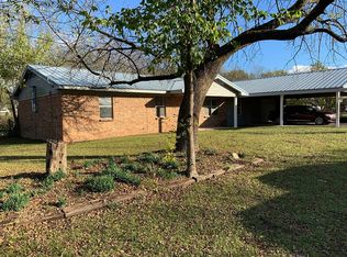 430 Grand Ave, Stuart, OK 74570