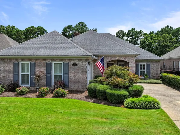 9016 Green Chase Dr, Montgomery, AL 36117