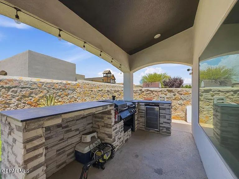 13655 Stonor Ct — Photo 27