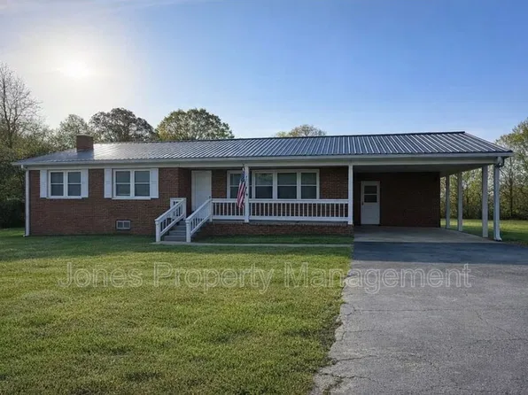 152 Leonard Dr, Thomasville, NC 27360