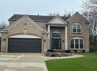 3735 Rolling Hills Rd, Orion, MI 48359