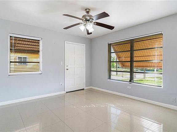 2nd image of 6231 SW 38th Ct