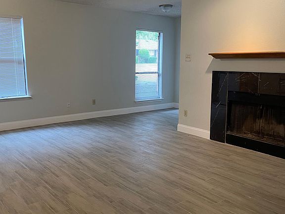3rd image of 606 Alameda Ave
