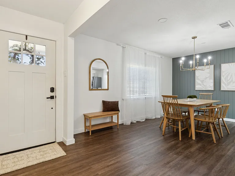 726 Snowden Dr — Photo 13