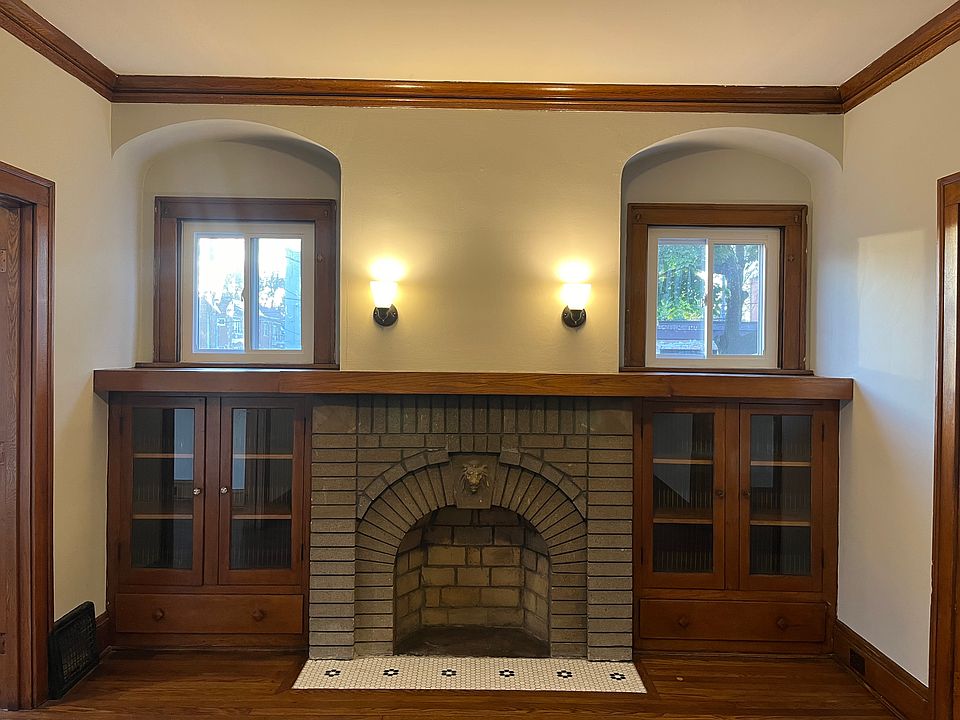 1st image of 15615 Huntmere Ave #1