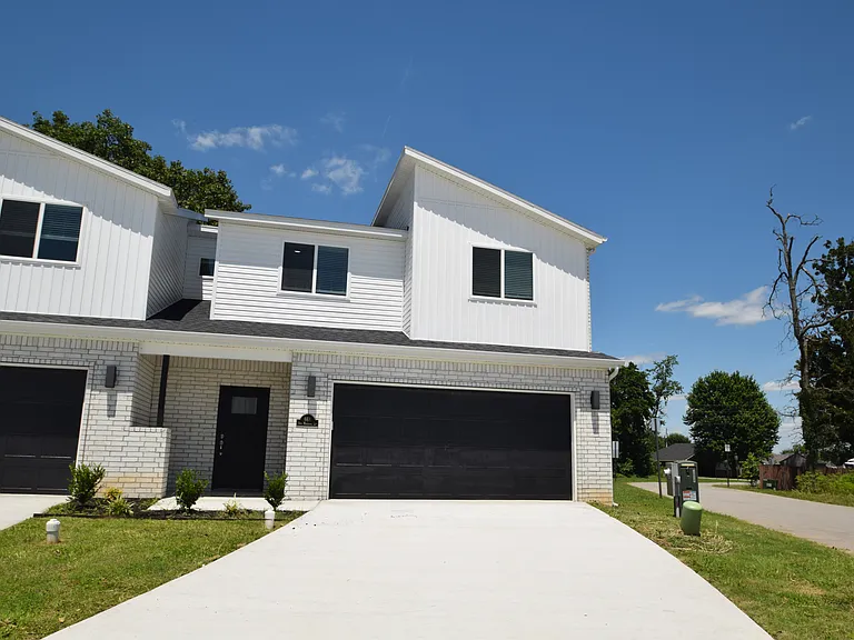 668 Sun Meadows Loop — Photo 19