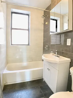 Rented by Compass | media 17