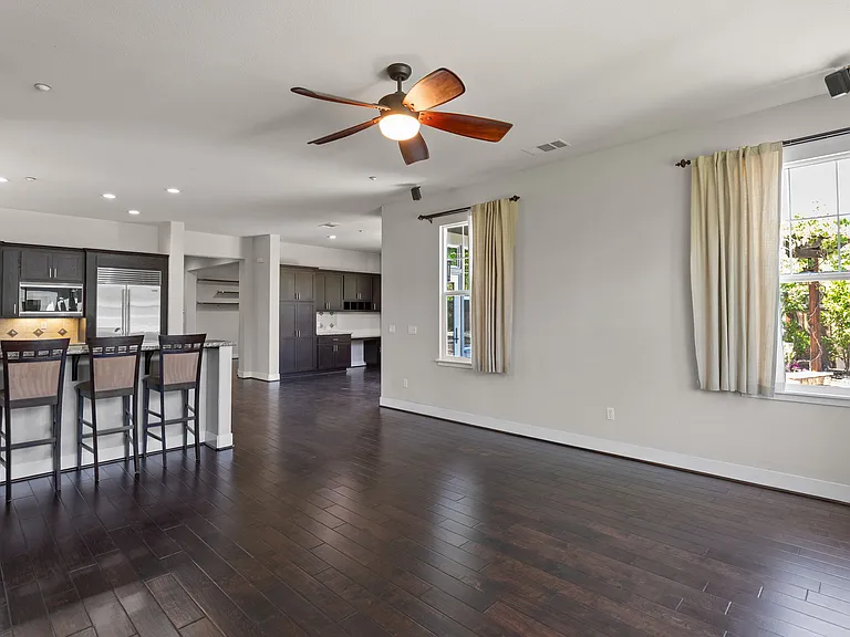 2795 Cooper Cir — Photo 34