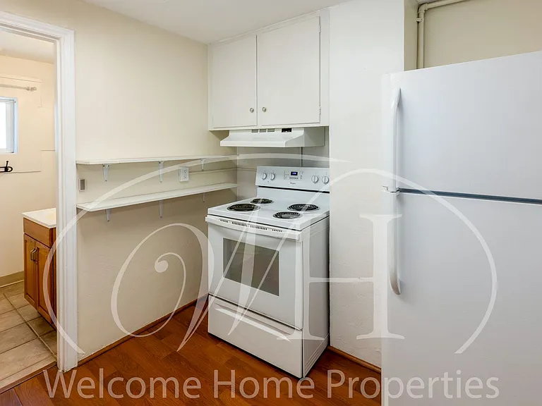 43 NE Ash Ave — Photo 9