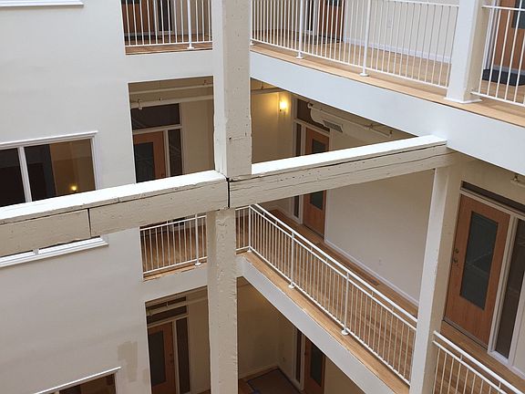 Interior/Atrium