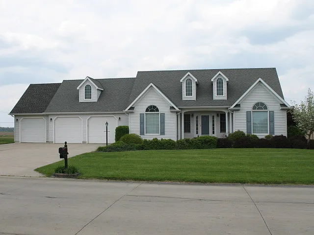 11040 W. Lake Edwards Ln photo 1