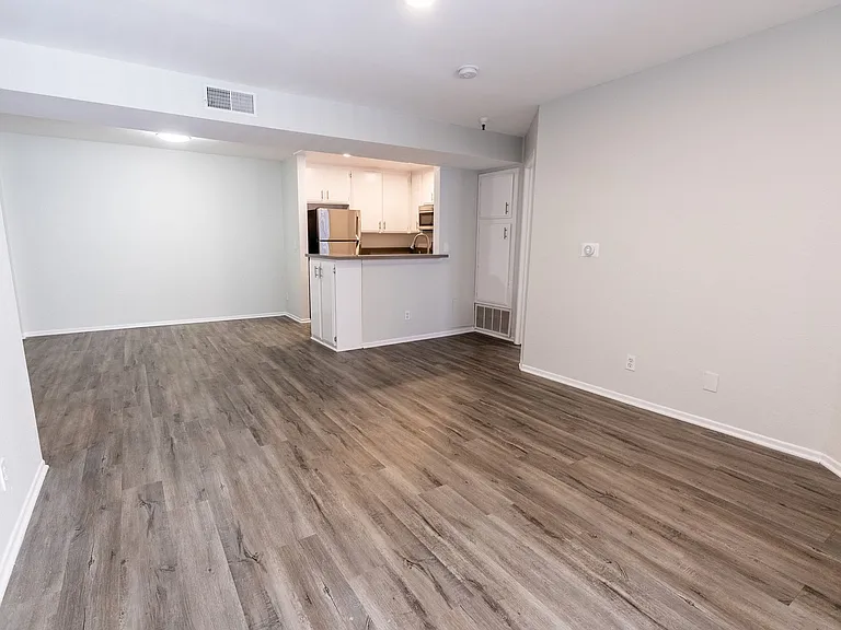 4378 Sepulveda Blvd — Photo 38