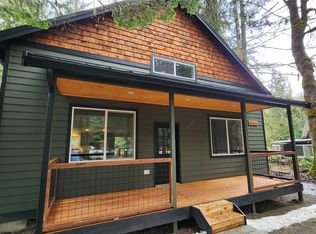 56816 386th Ave E, Ashford, WA 98304