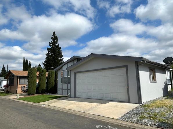 70 Hancock Dr, Roseville, CA 95678