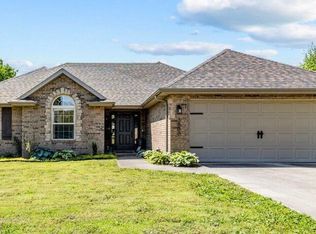 3500 W Sagamont St, Springfield, MO 65807