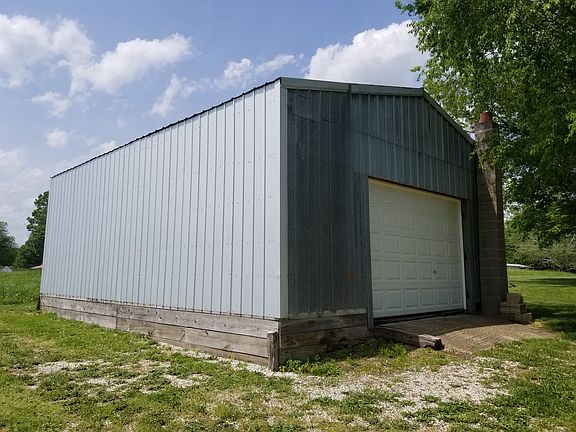 Large Detached Garage