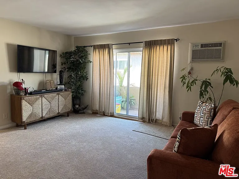 1731 Camden Ave #4 — Photo 8