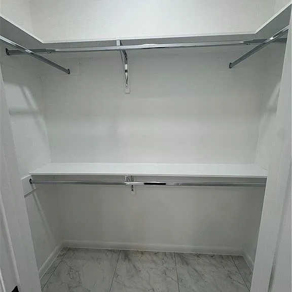 5804 Notre Dame Ave #3 — Photo 8