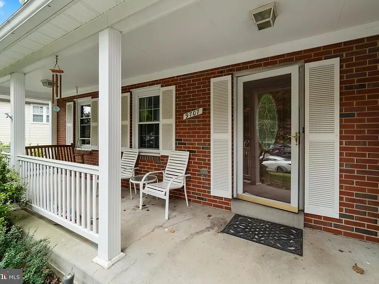 9707 Rossetti Ct — Photo 3