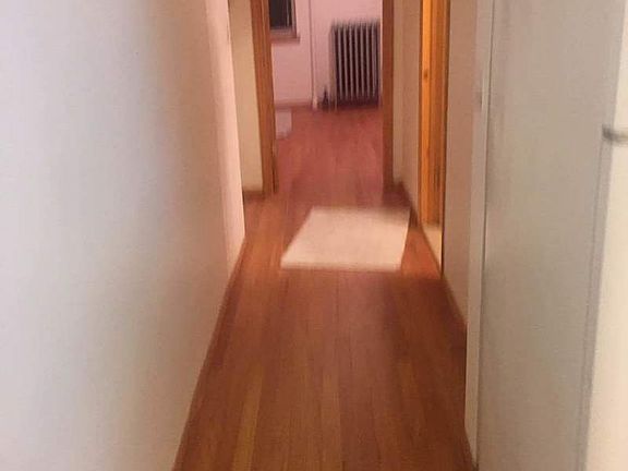 3rd image of 963 Manhattan Ave APT 4R