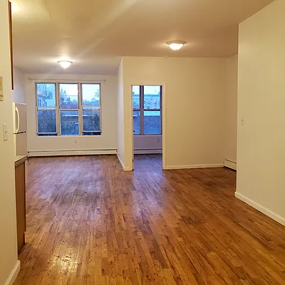 Rented by The Brokerage Group LLC | media 17