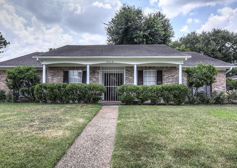 1st image of 7519 Brush Wood Dr