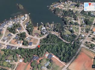 220 Cherokee Shores Dr, Lexington, SC 29072