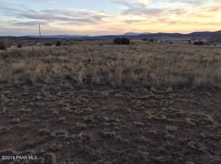 25600 N Catalina St, Paulden, AZ 86334