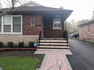 182 W 154th St, Harvey, IL 60426