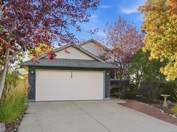 343 E Sheep River Pl, Okotoks, AB T1S 1N7