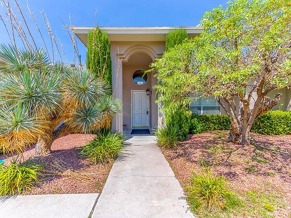 3rd image of 6233 Los Bancos Dr