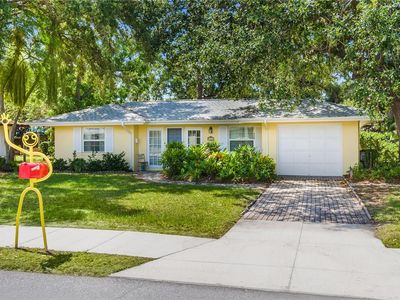 1870 Jasmine Dr, Sarasota, FL, 34239