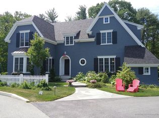 11 Morning Walk Ln, Kennebunk, ME 04043