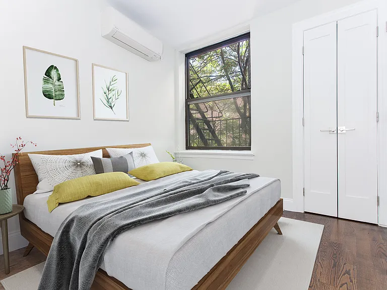 442 E 78th St #2D — Photo 5