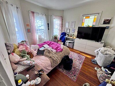 2nd image of 116 Brook St APT 1