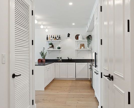 3rd image of 488 Sterling Pl #4B