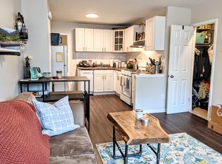 344 Ripka St, Philadelphia, PA 19128