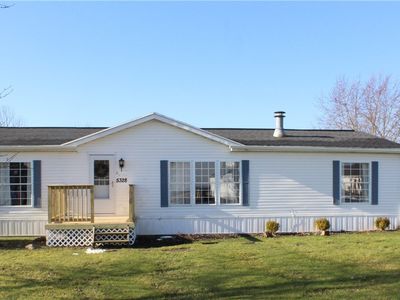 5328 S Gravel Rd, Medina, NY, 14103