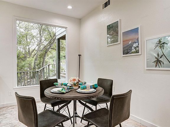 5th image of 8804 Mountain Ridge Dr #B