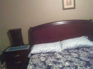 16158 Clarkson Dr, Fraser, MI 48026