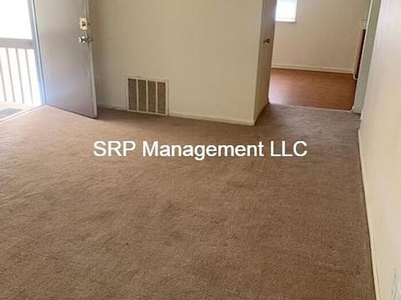 4th image of 100 Eastland Dr