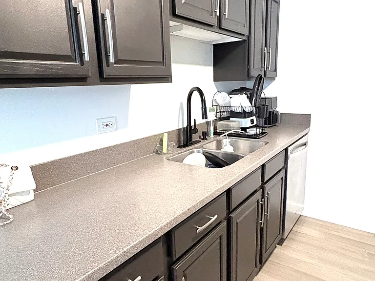 379 Woodview Cir #A — Photo 11