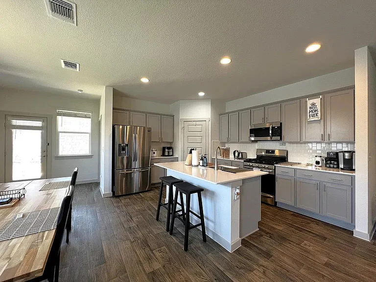 4613 Quarry Bank Dr — Photo 8