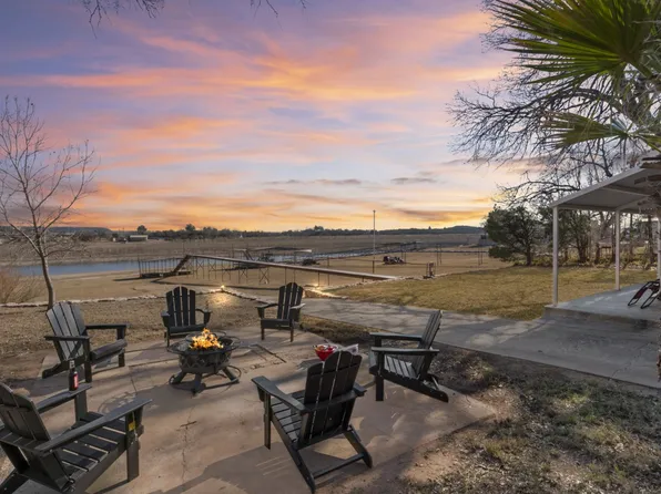 (undisclosed Address), Sweetwater, TX 79556